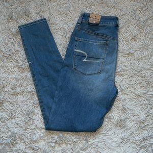 NWT American Eagle High Rise Jegging Size 10 LONG